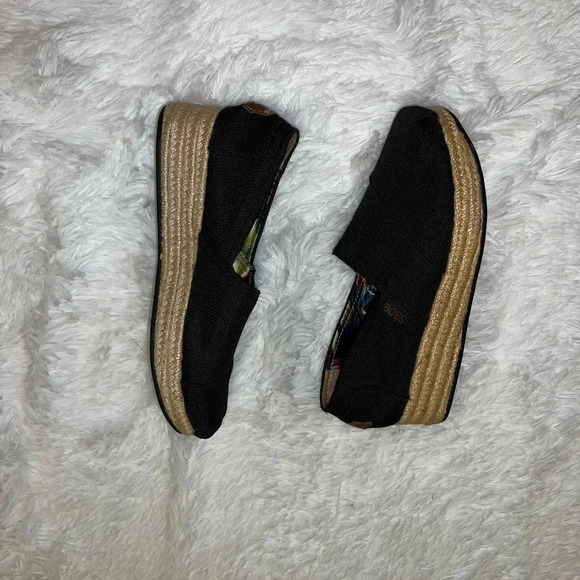 Bobs from Sketchers Memory Foam Womens Flats with Platform size Women’s 6 Black - Picture 2 of 5